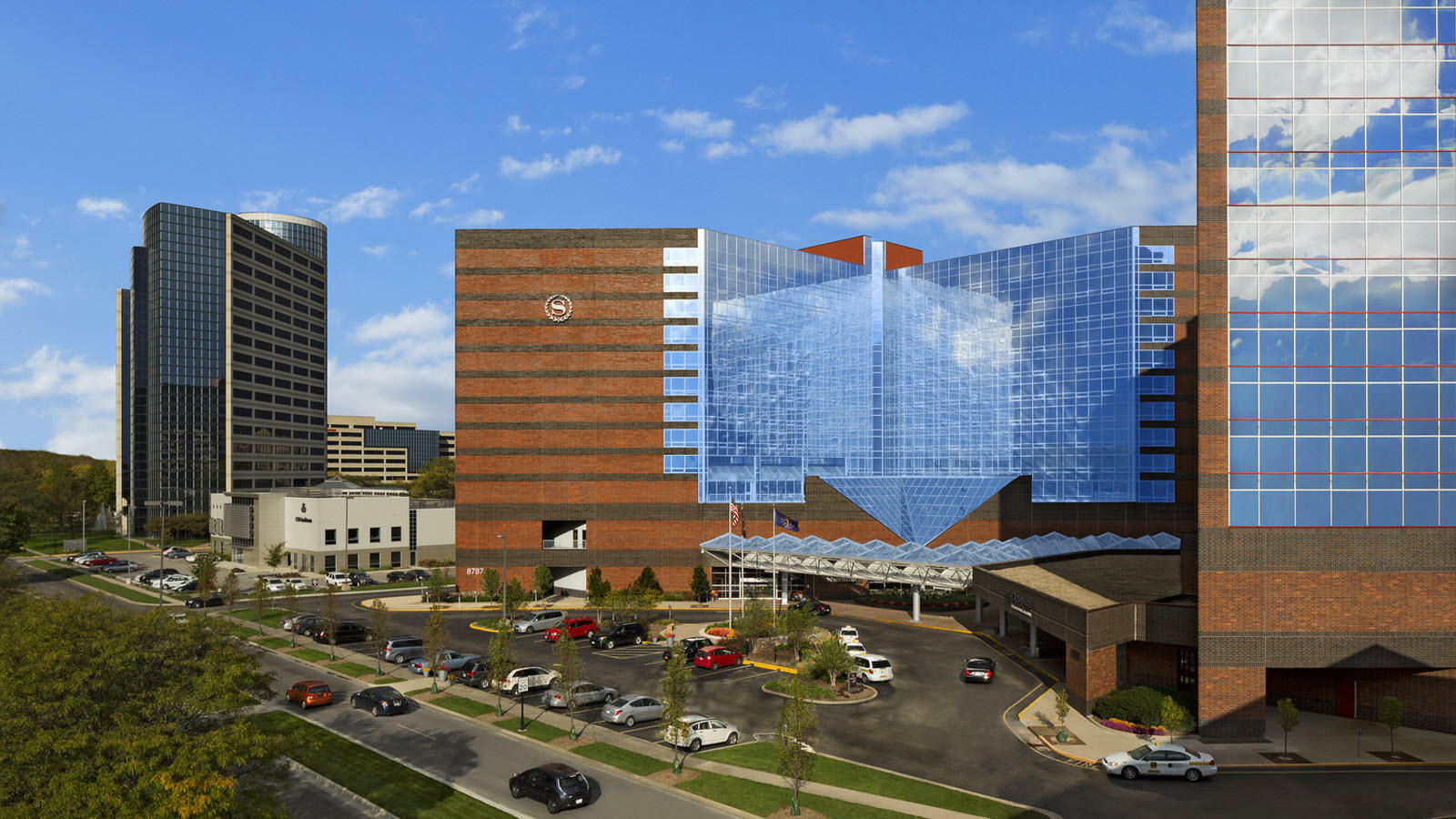 Sheraton Indianapolis Hotel At Keystone Crossing Exterior photo